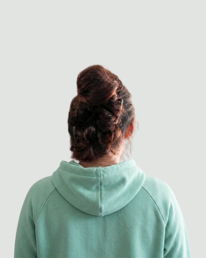 Halo Comb styled look: Fine hair, full hold